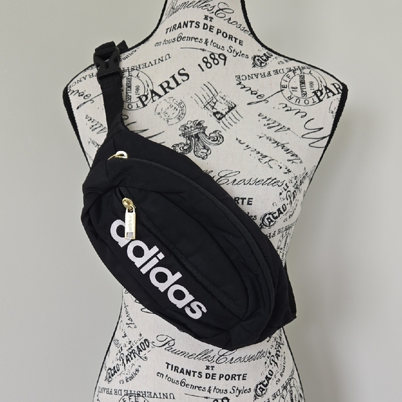Adidas Black Fannypack - Picture 1 of 5